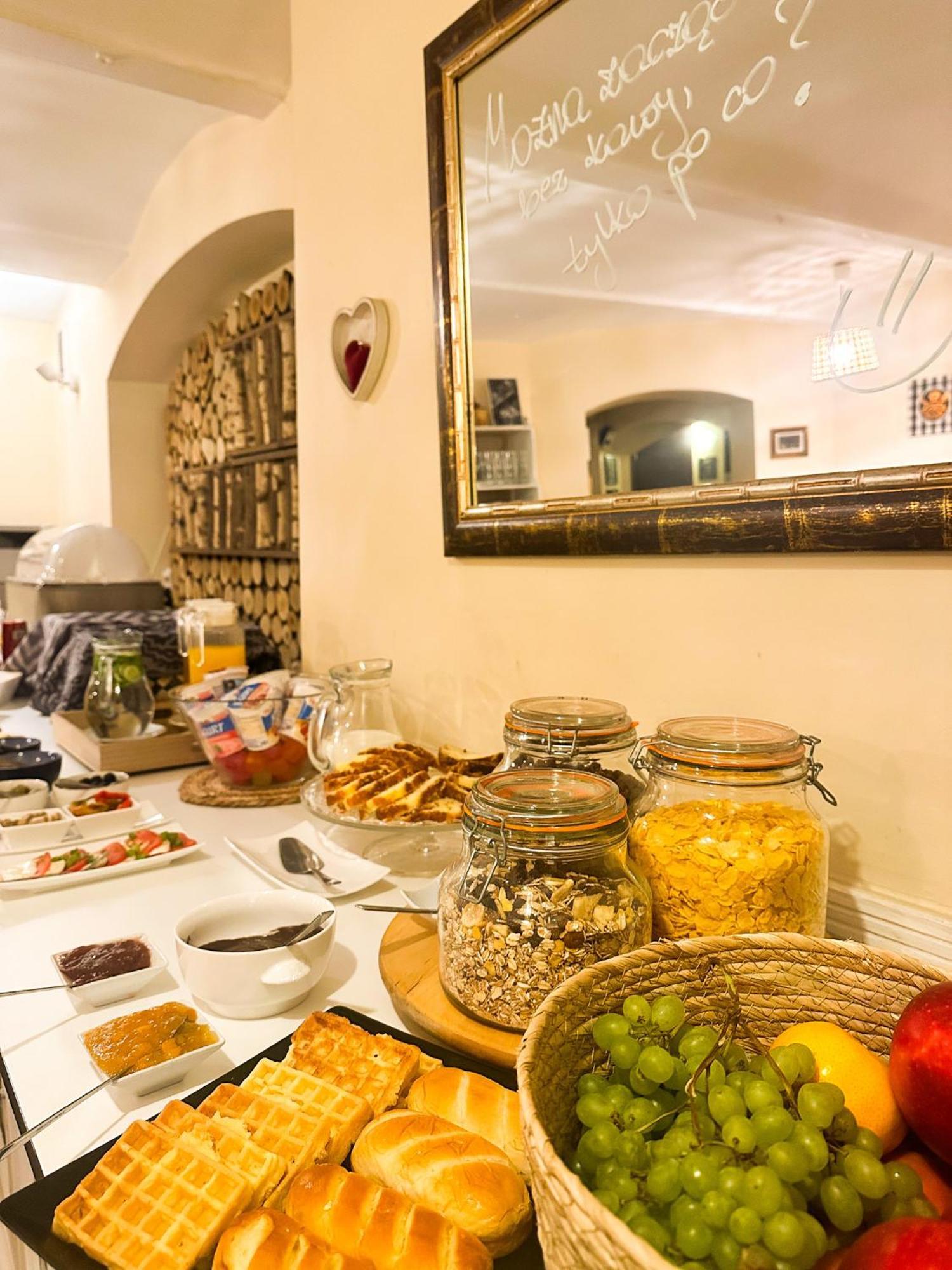 Explorer B&B Old Town Rooms & Apartment #Don'T Be A Tourist, Be An Explorer! Πόζναν Εξωτερικό φωτογραφία