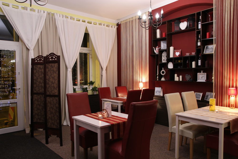 Explorer B&B Old Town Rooms & Apartment #Don'T Be A Tourist, Be An Explorer! Πόζναν Εξωτερικό φωτογραφία
