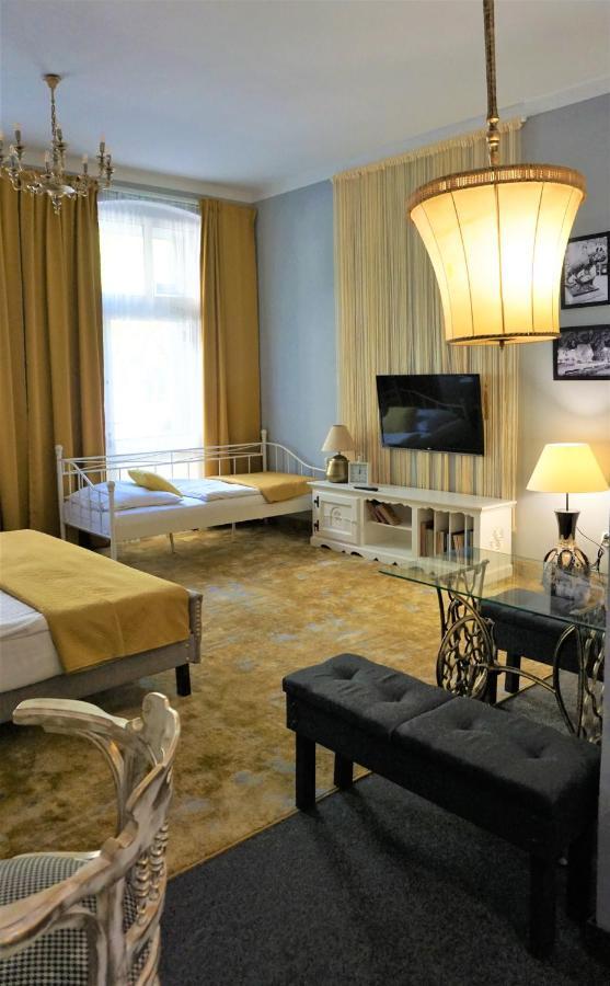 Explorer B&B Old Town Rooms & Apartment #Don'T Be A Tourist, Be An Explorer! Πόζναν Εξωτερικό φωτογραφία